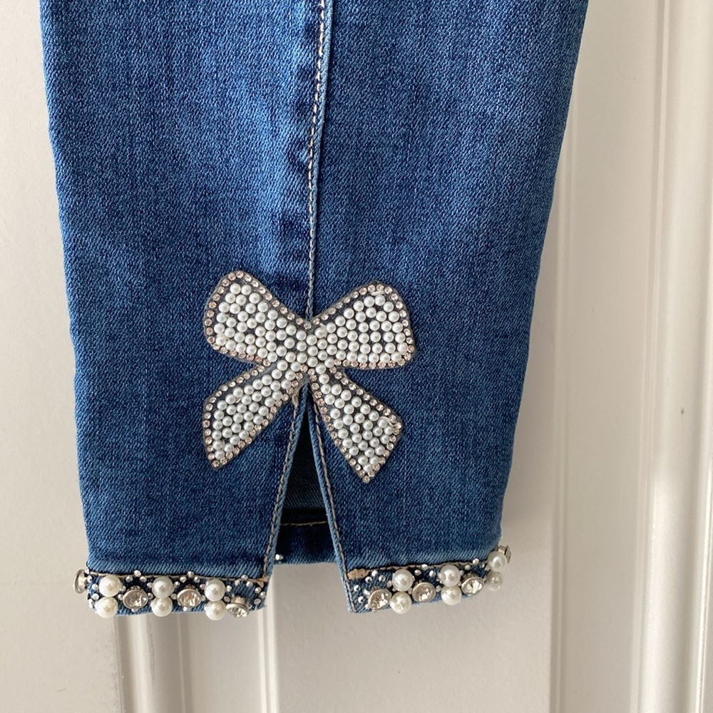 FRANK LYMAN Montreal • Blue Denim Slim 🎀 Crystal Bow & Pearl sparkely Jeans 👖 ⭐️ - Picture 12 of 16